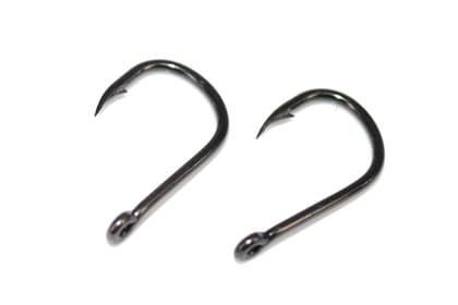 Cover Choosing the Right Hook and Bait Combination for Carp Fishing